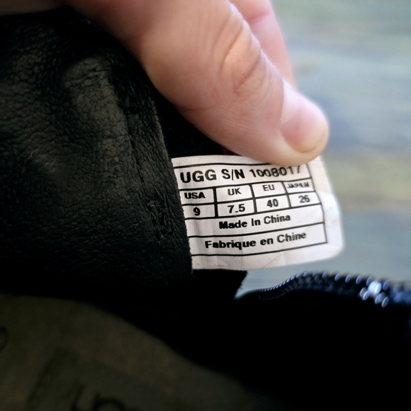 UGG Emalie Waterproof Boots - Picture 9 of 9